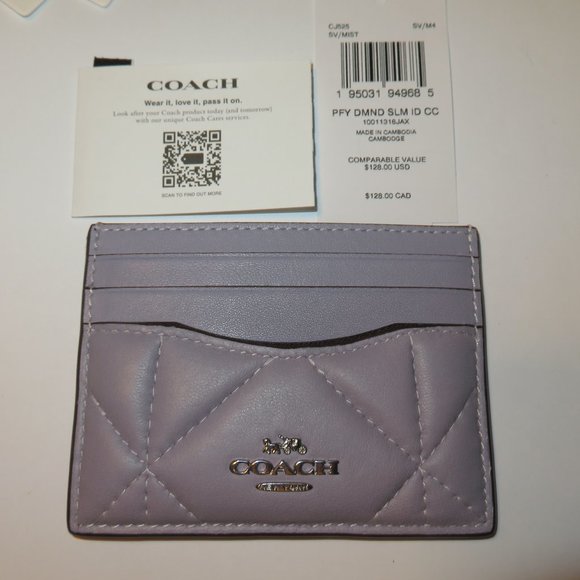 Coach Cardholder Slim Id Card Case With Puffy Diamond Quilting - Picture 6 of 9